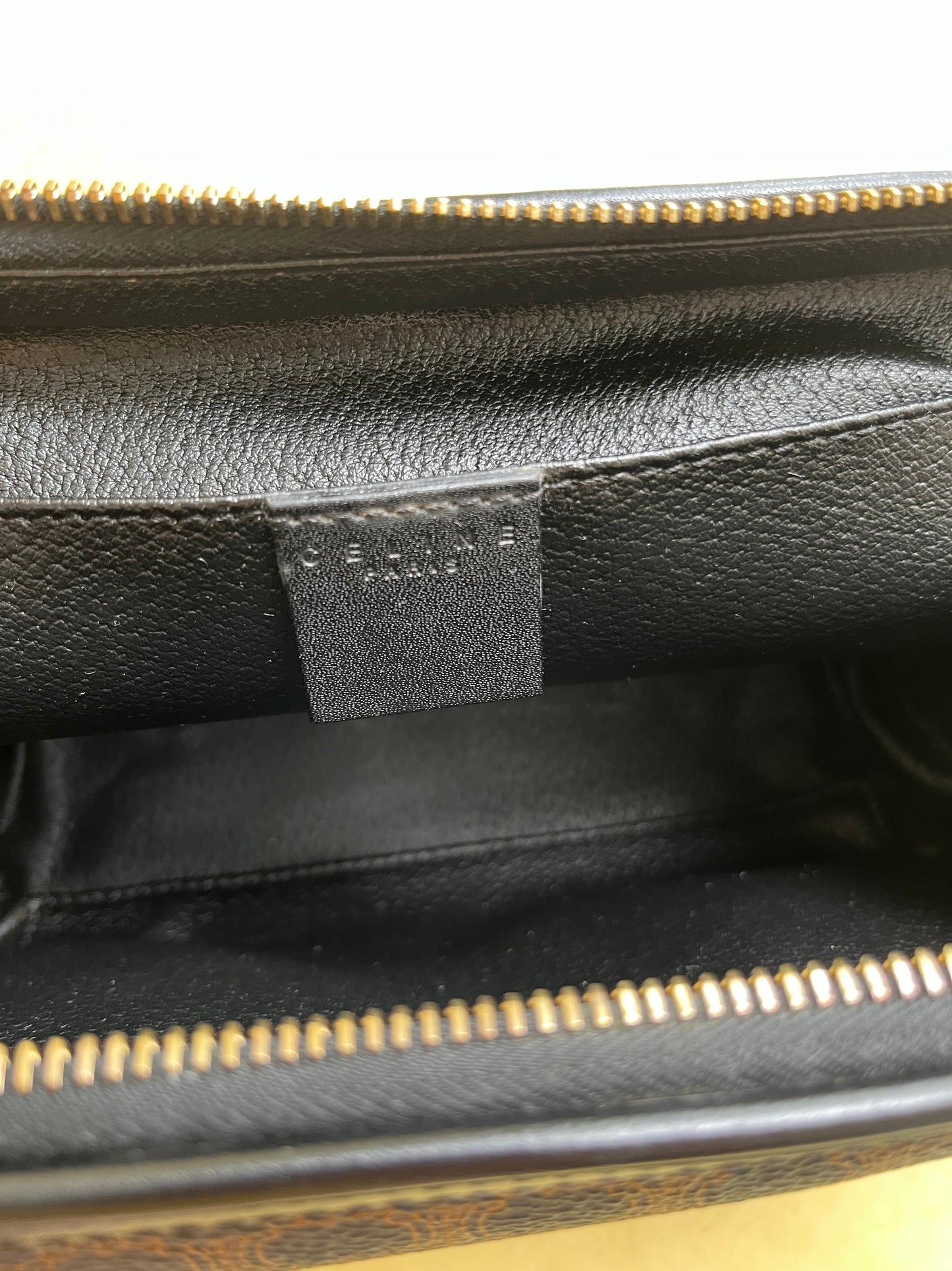 Vintage Celine Pouch (size: m)