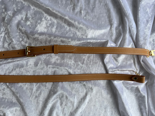 自家製原色粗皮揹帶