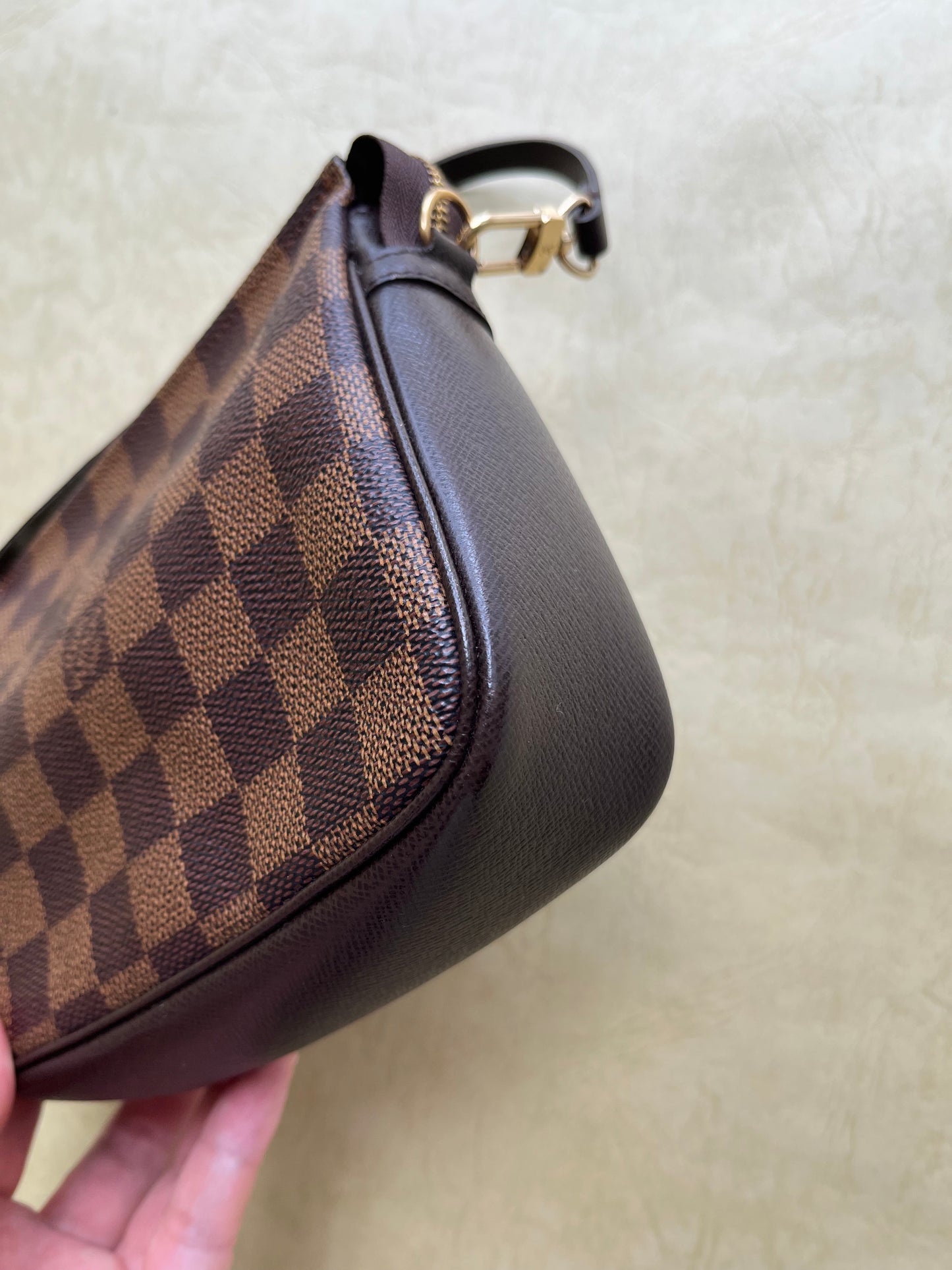 Vintage Louis Vuitton Damier Bag
