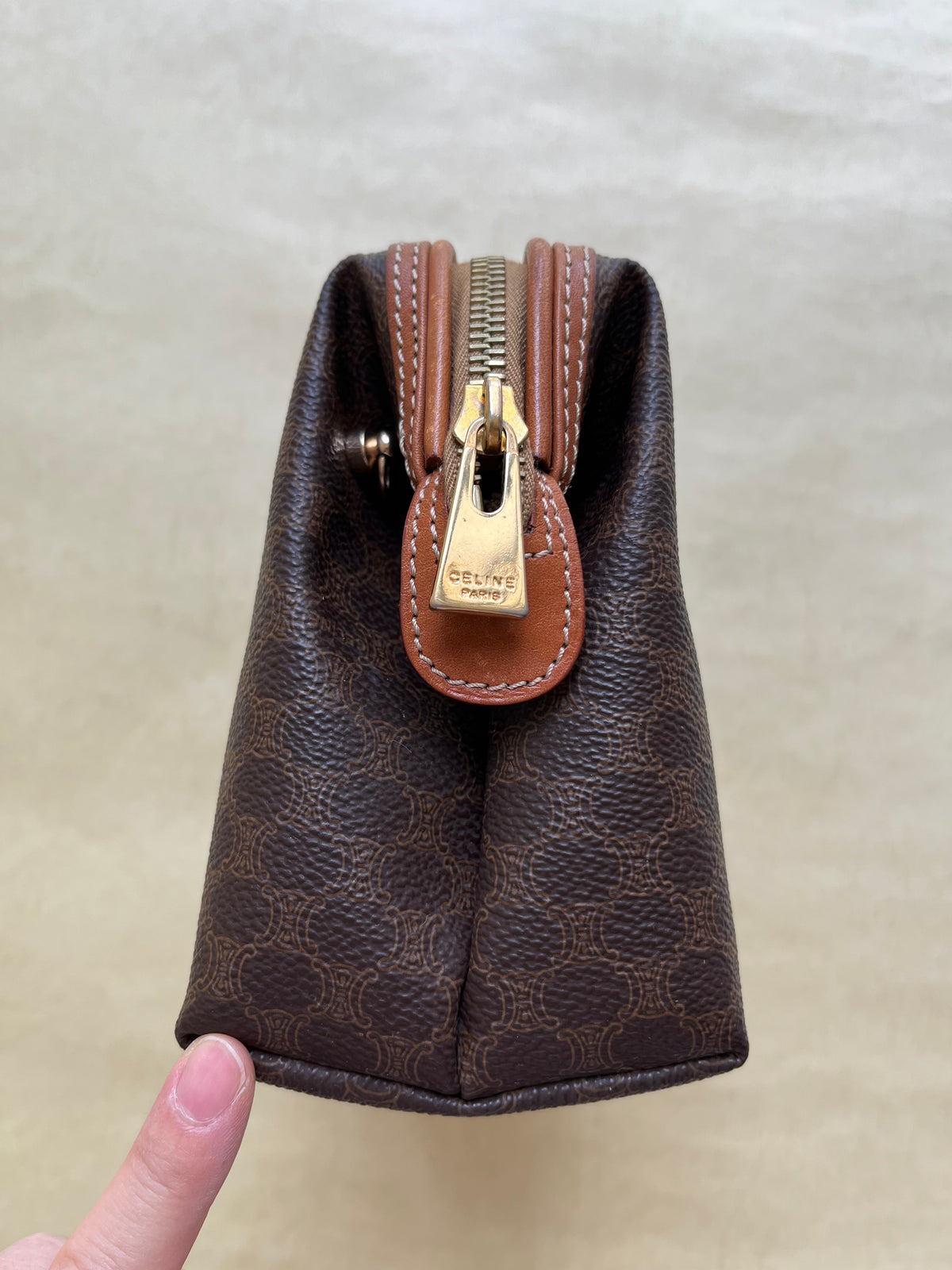 Vintage Celine Pouch(size: M)