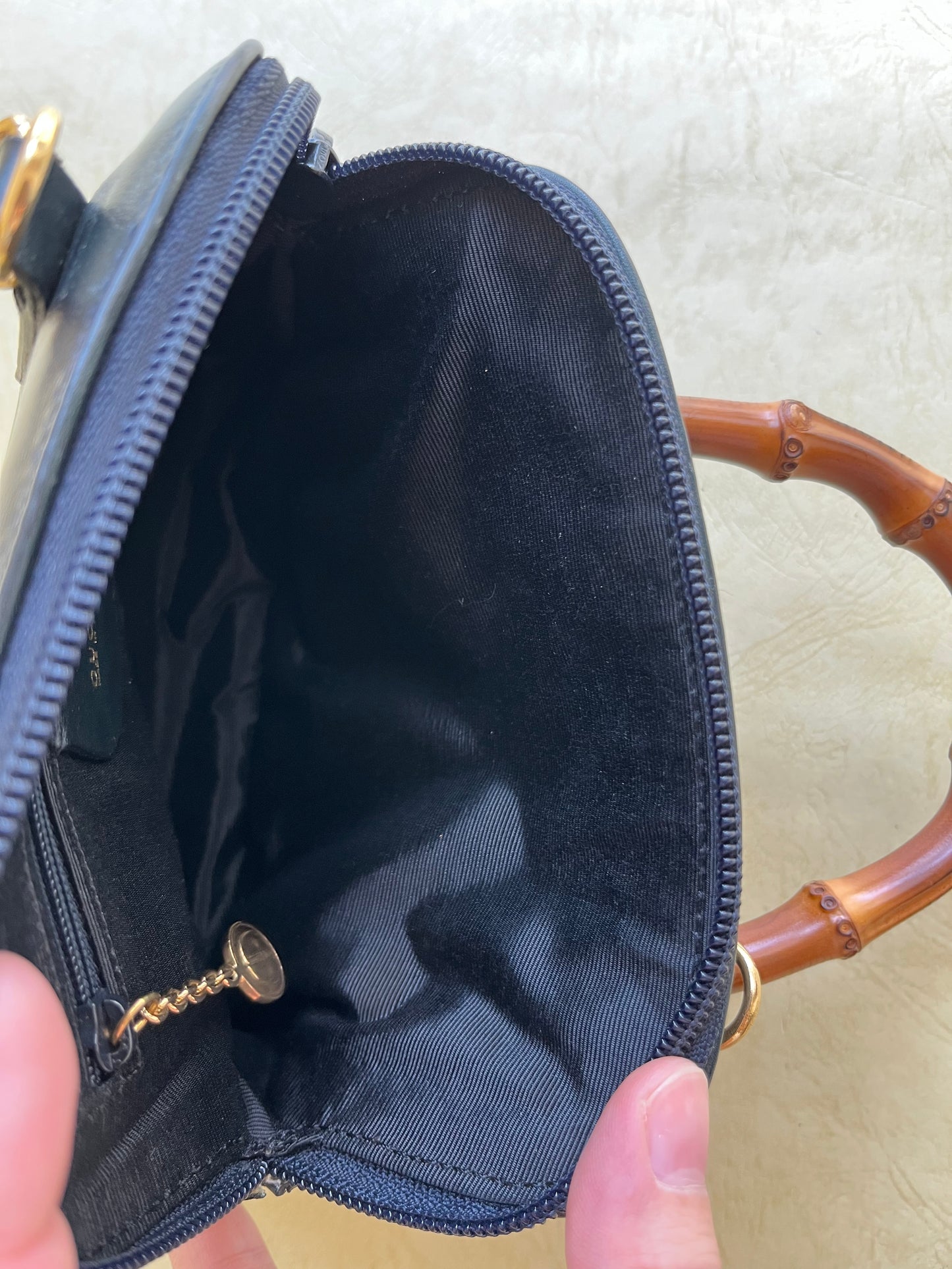 Vintage Gucci Crossbody Bag (size: mini)
