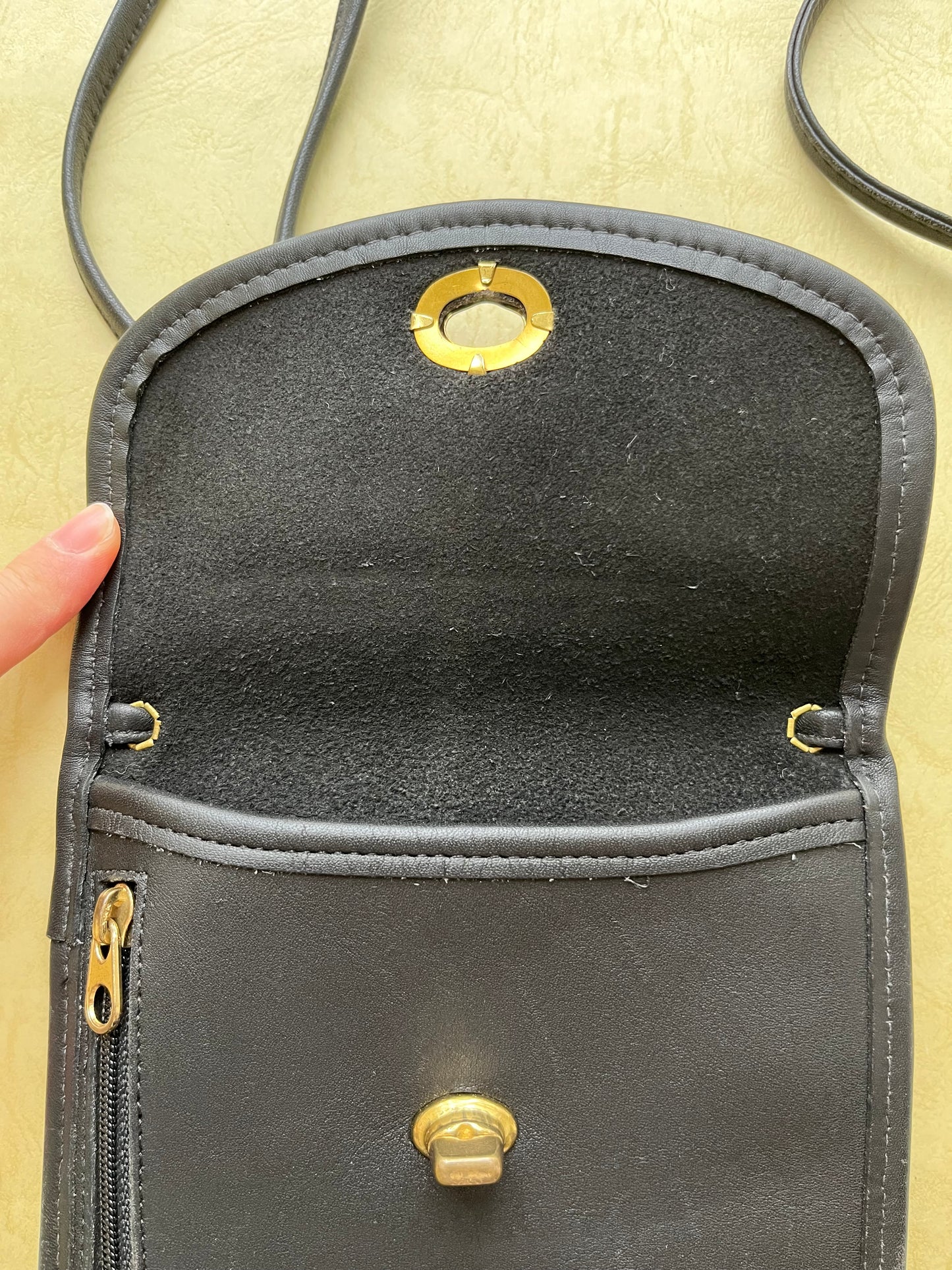 Vintage Coach Passport Hipster