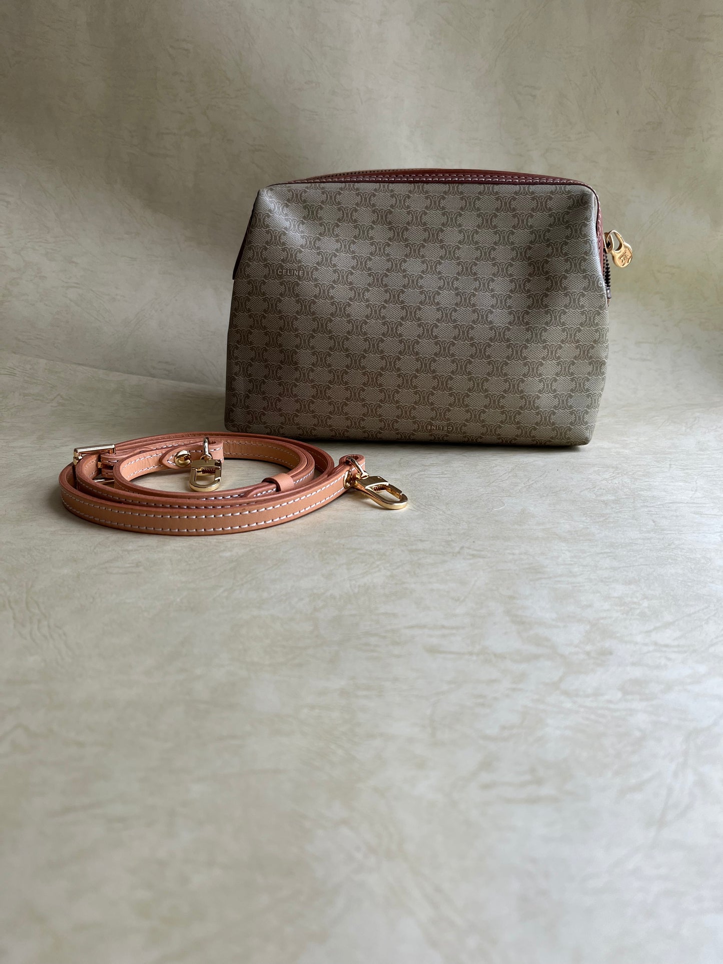 Vintage Celine Pouch (Yellow, size: M)