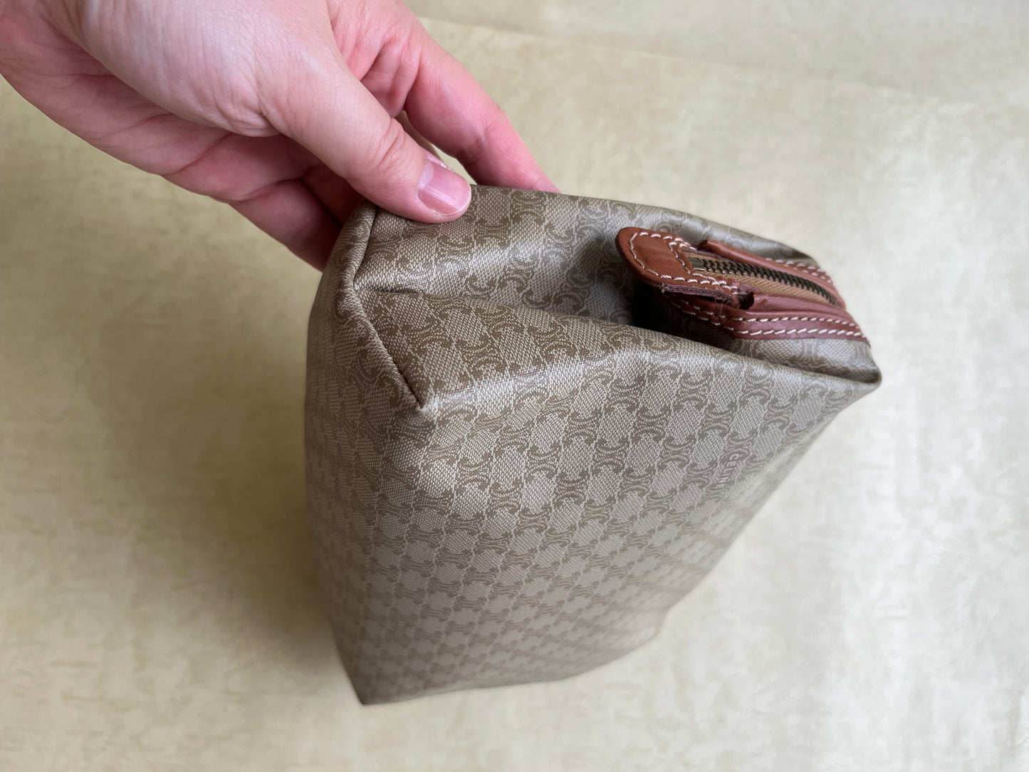 Vintage Celine Pouch (Yellow, size: M)