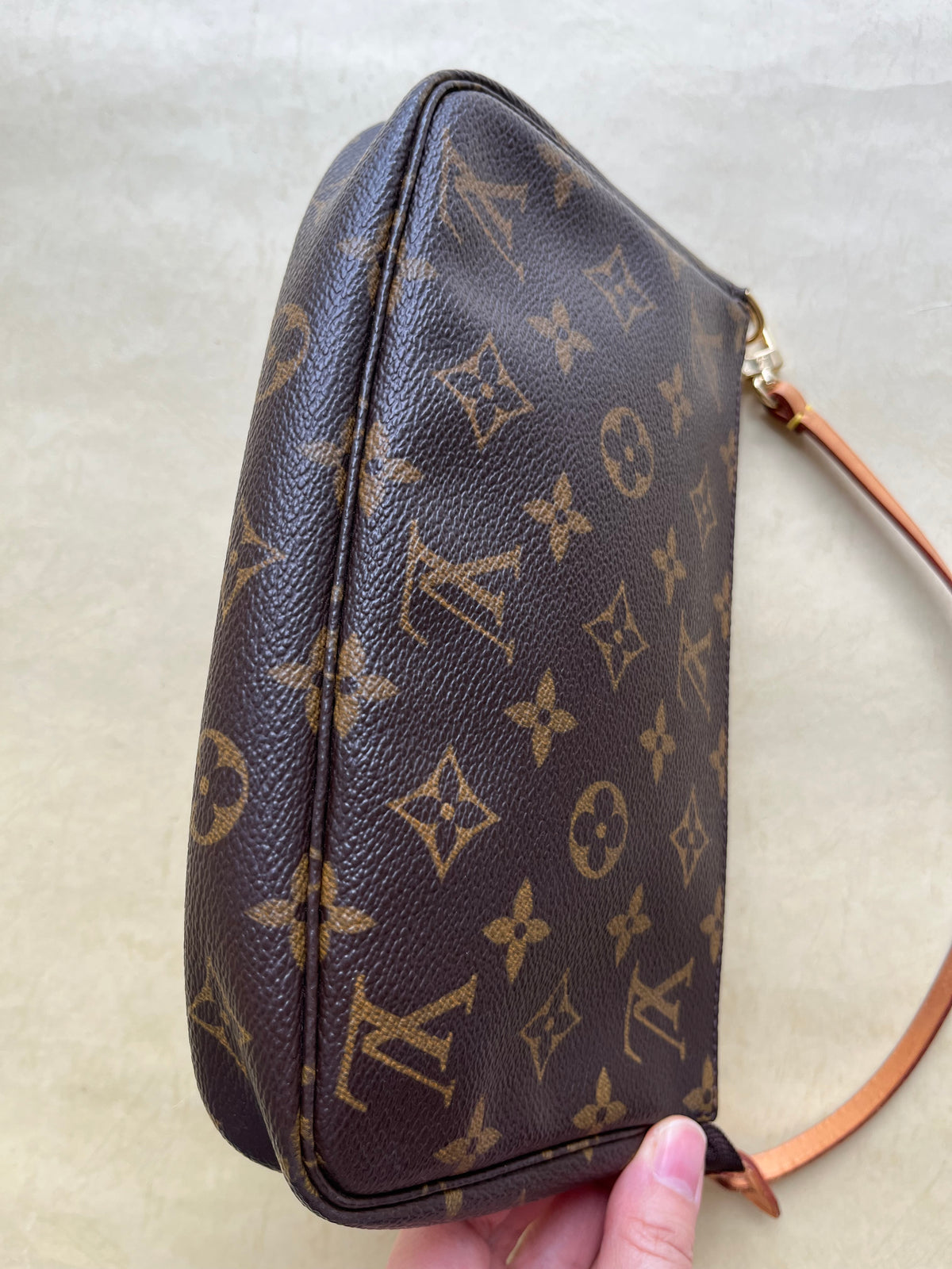 Vintage Louis Vuitton Pochette
