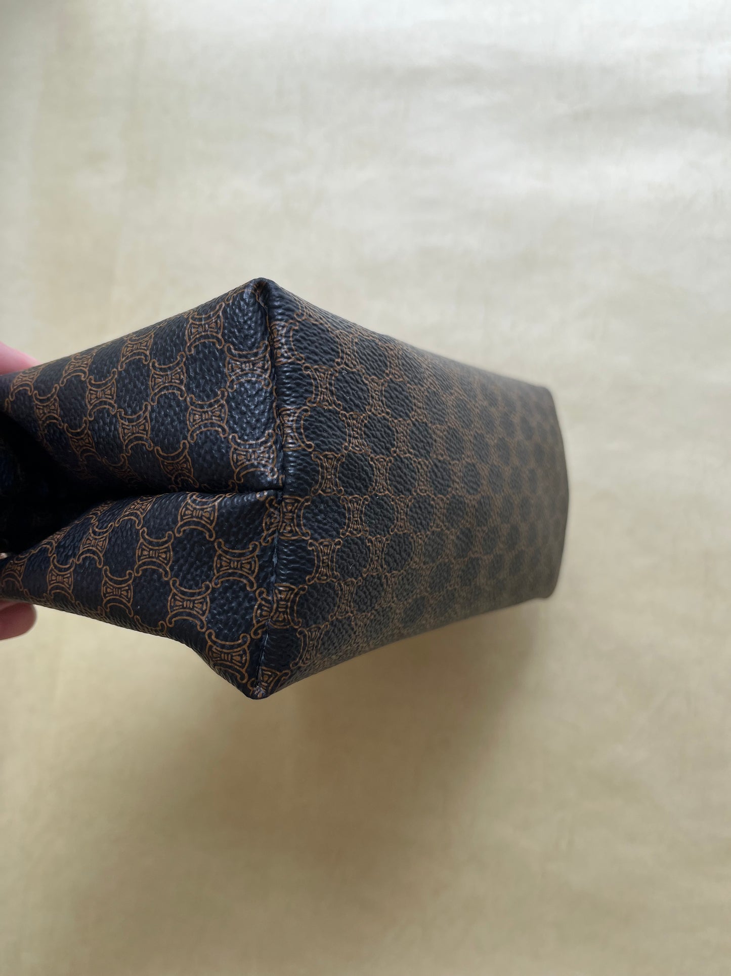 Vintage Celine Pouch (size: m)