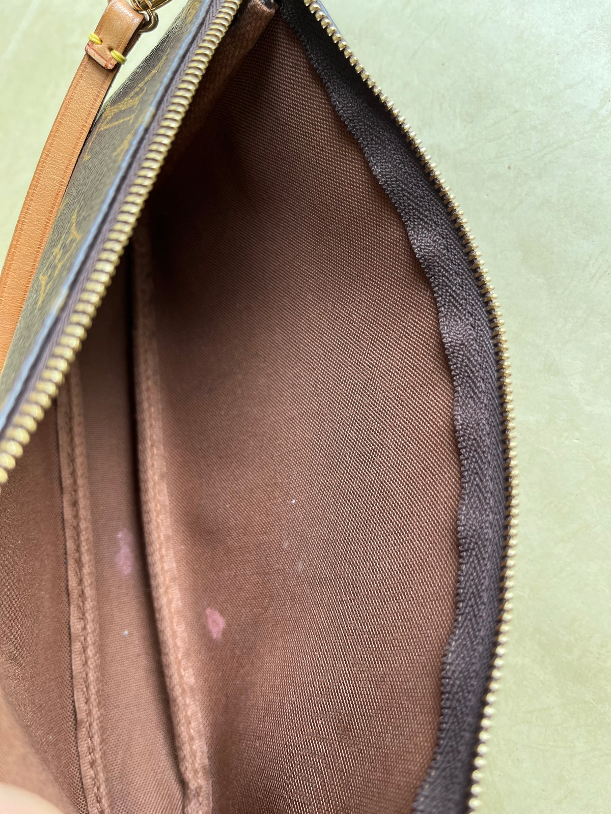 Vintage Louis Vuitton Pochette