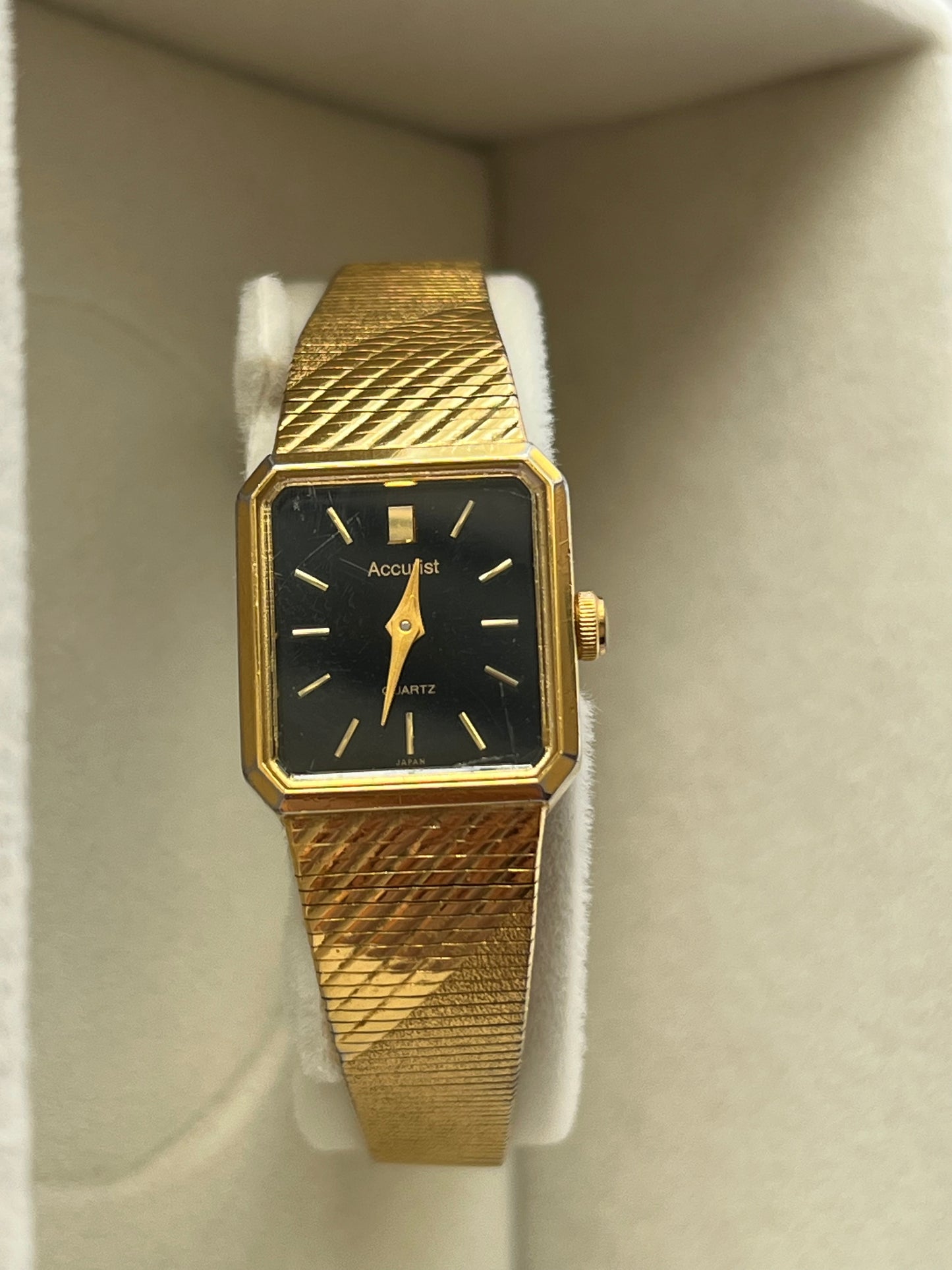 Vintage Accurist Watch