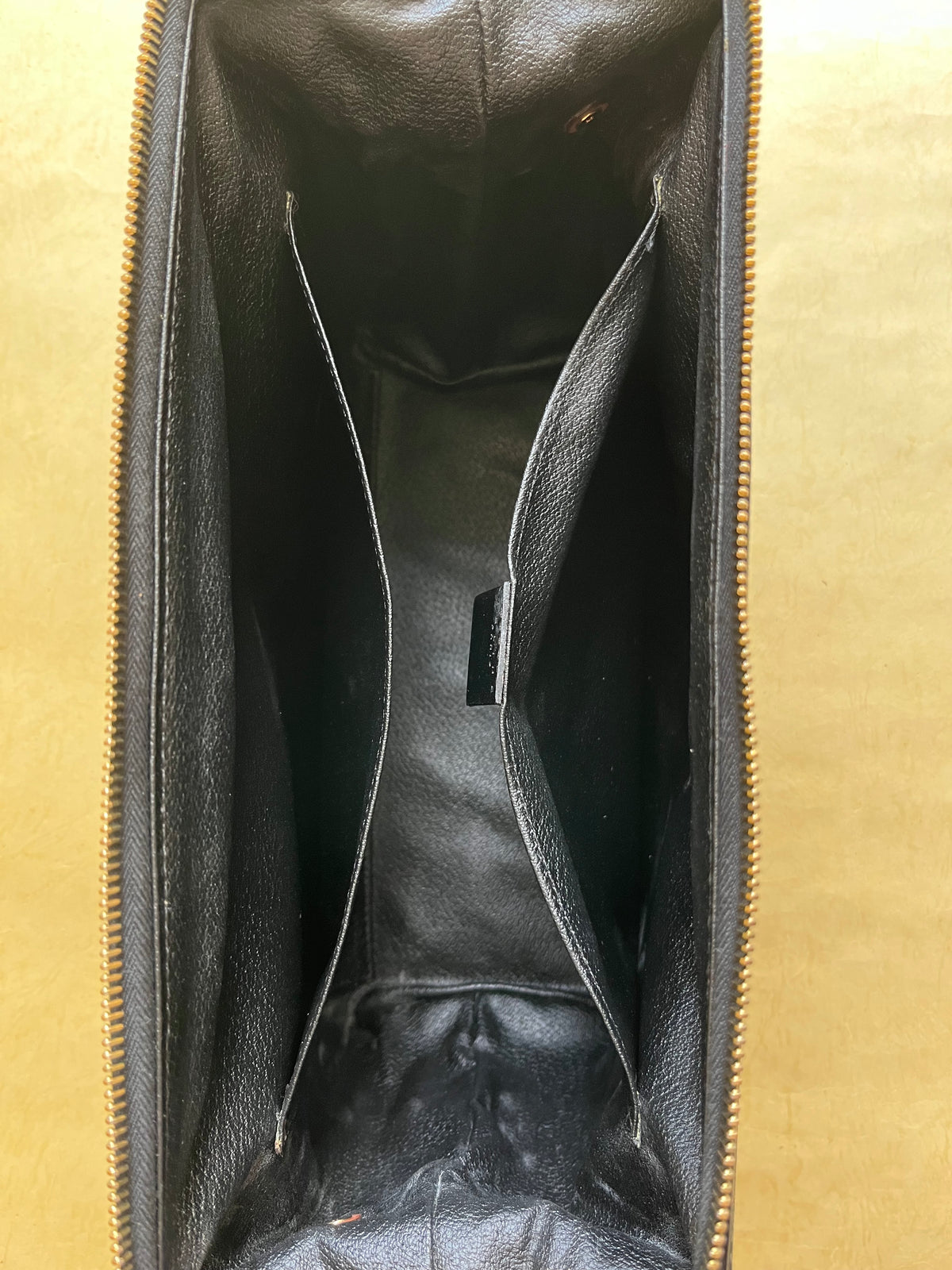 Vintage Celine Pouch (size: L)