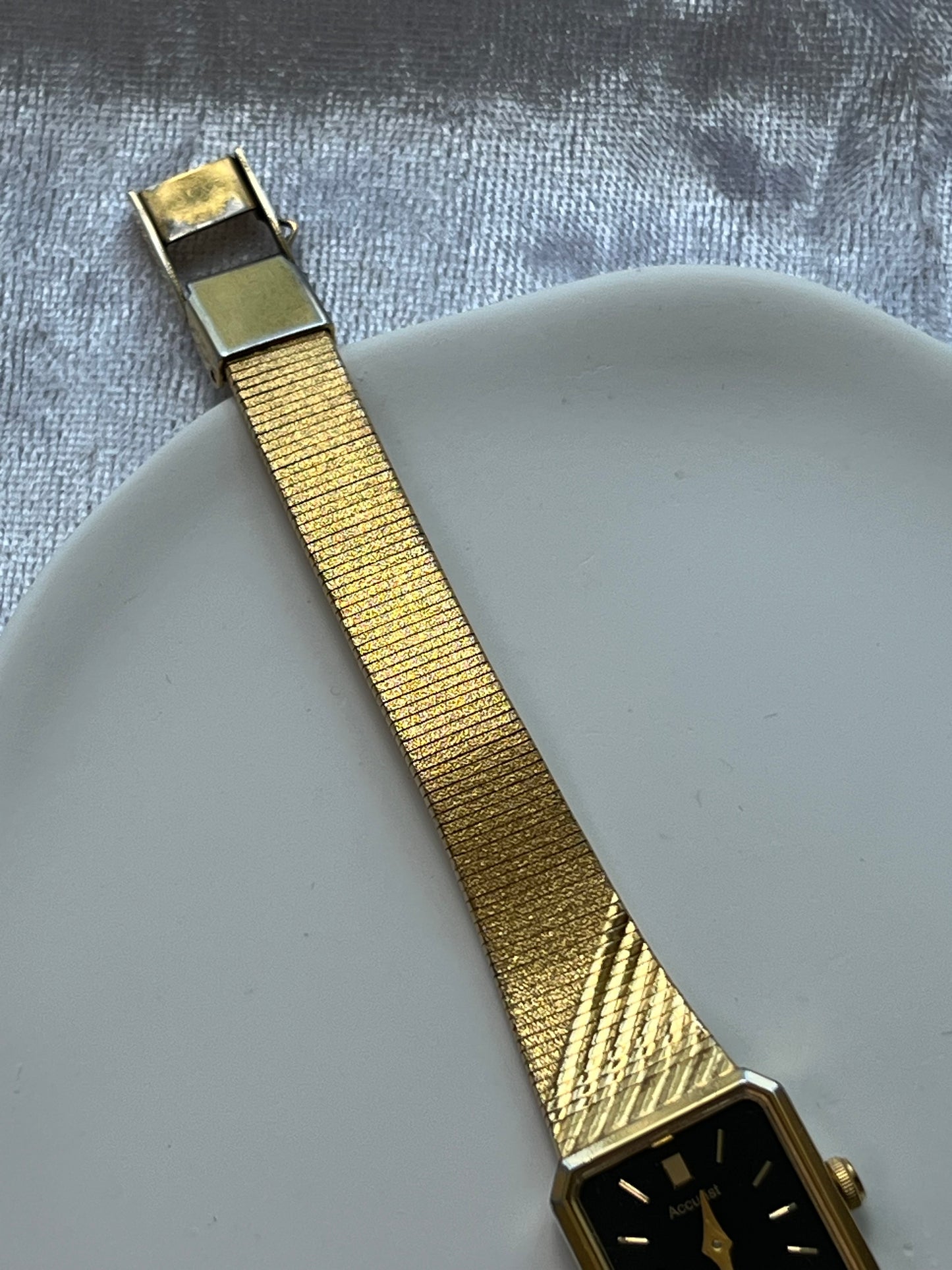 Vintage Accurist Watch