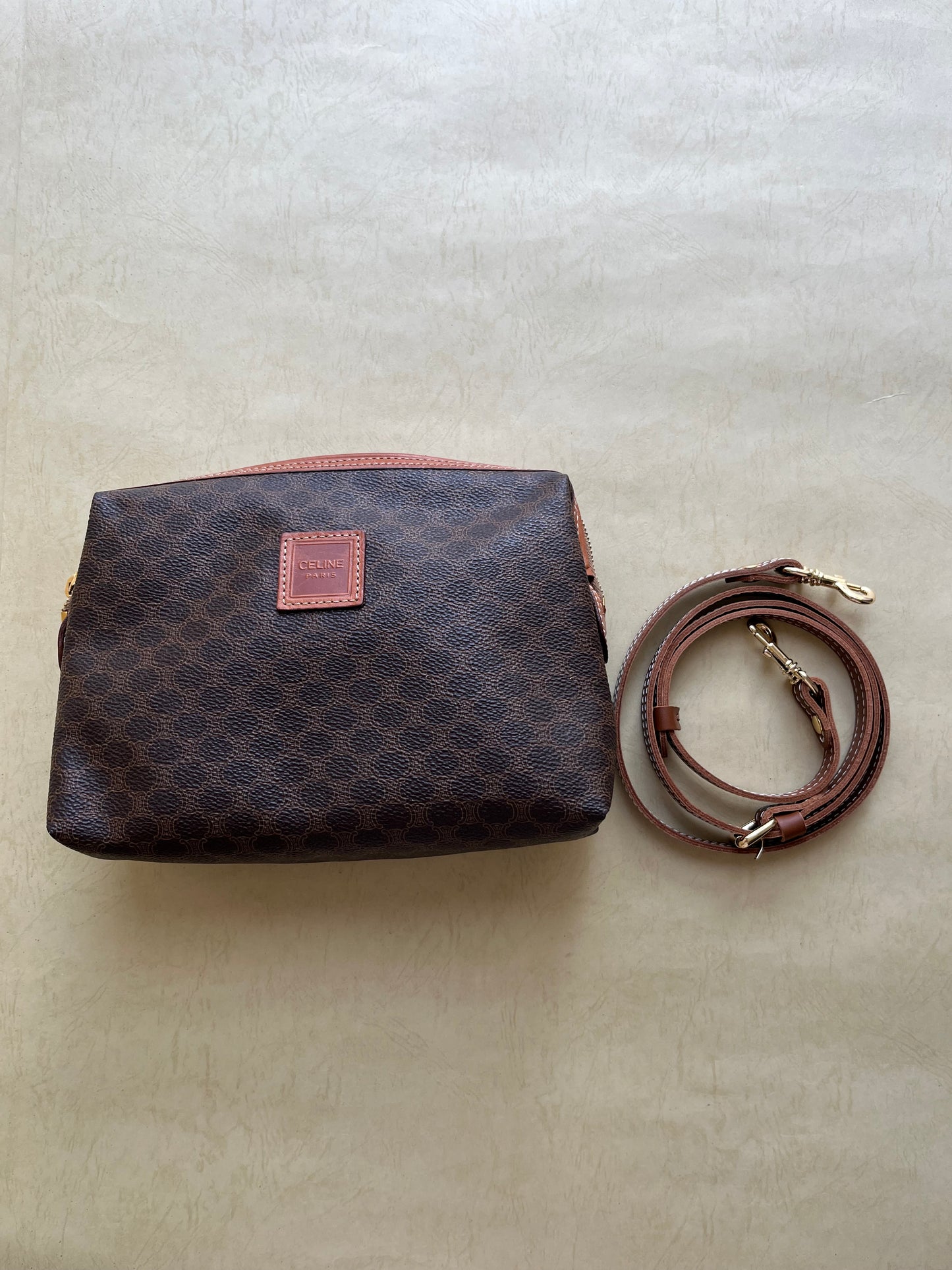 Vintage Celine Pouch (size: M)