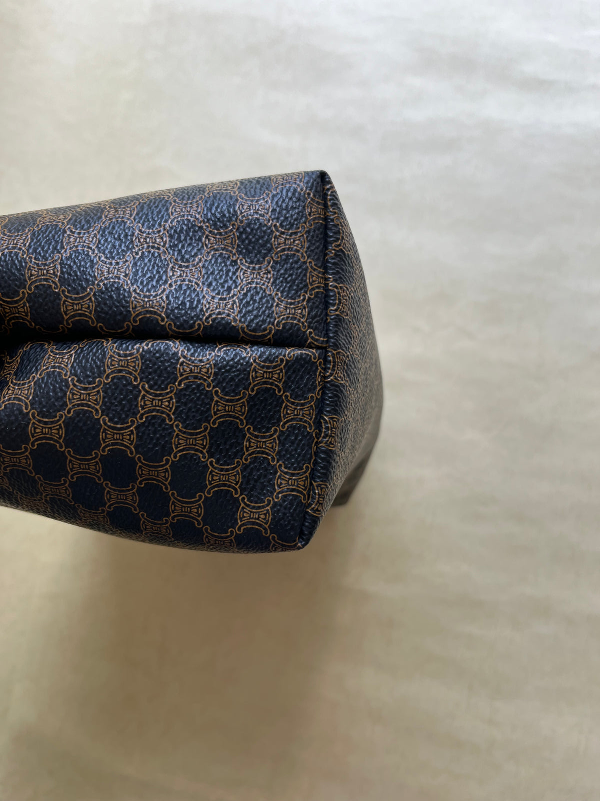 Vintage Celine Pouch (size: L)