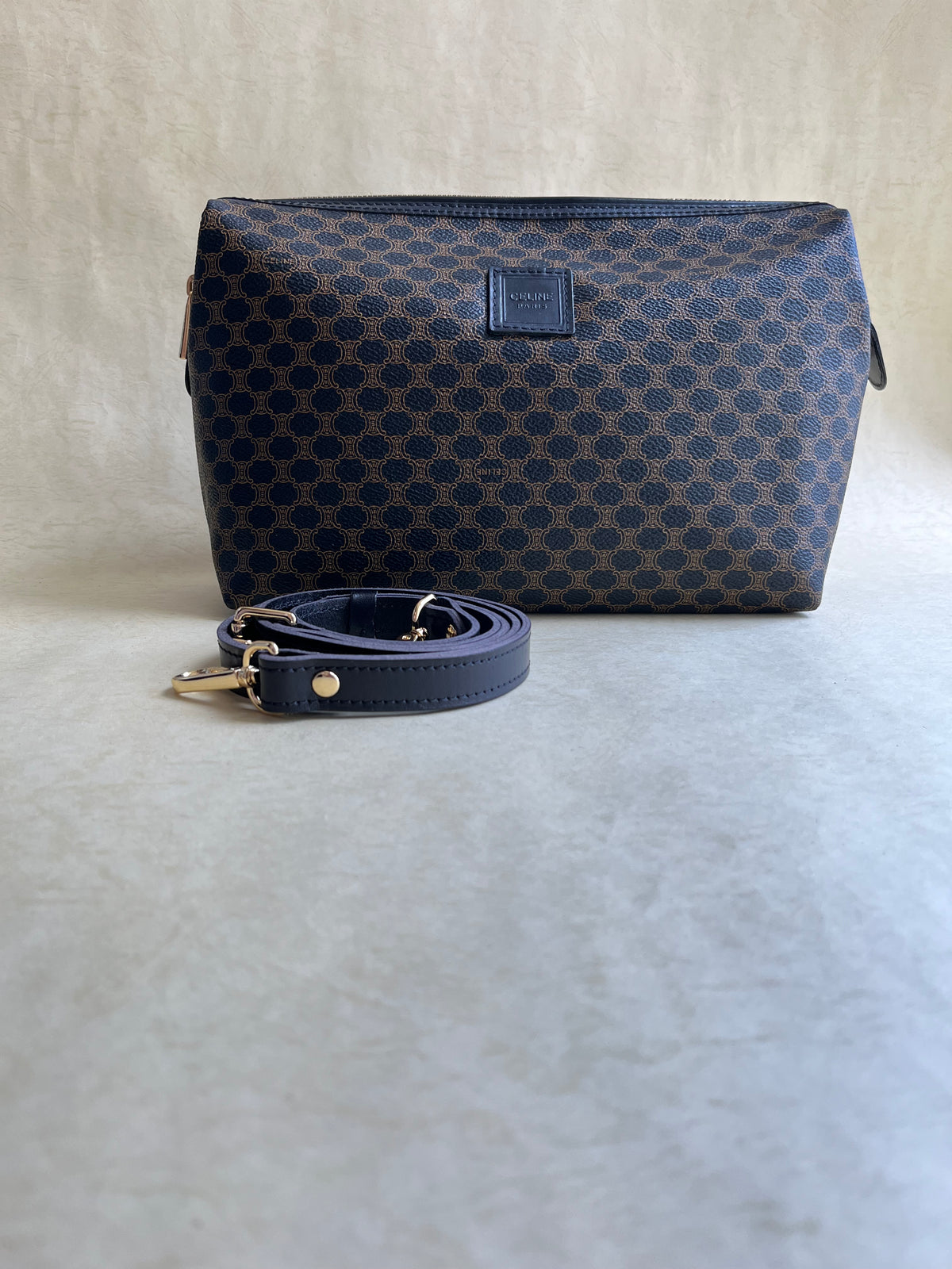 Vintage Celine Pouch (size: L)