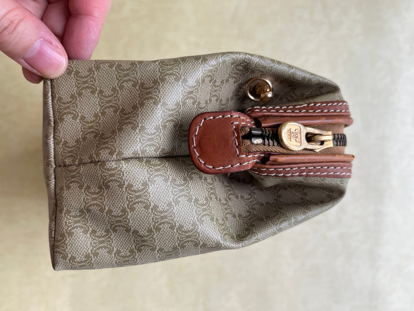 Vintage Celine Pouch (Yellow, size: M)