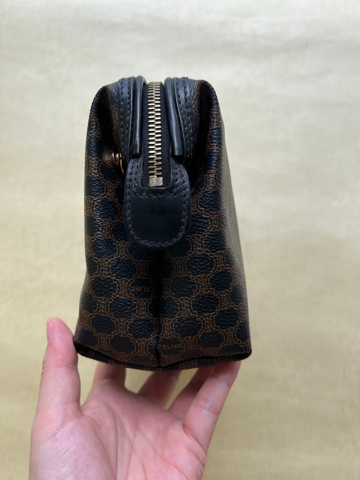 Vintage Celine Pouch (size: m)