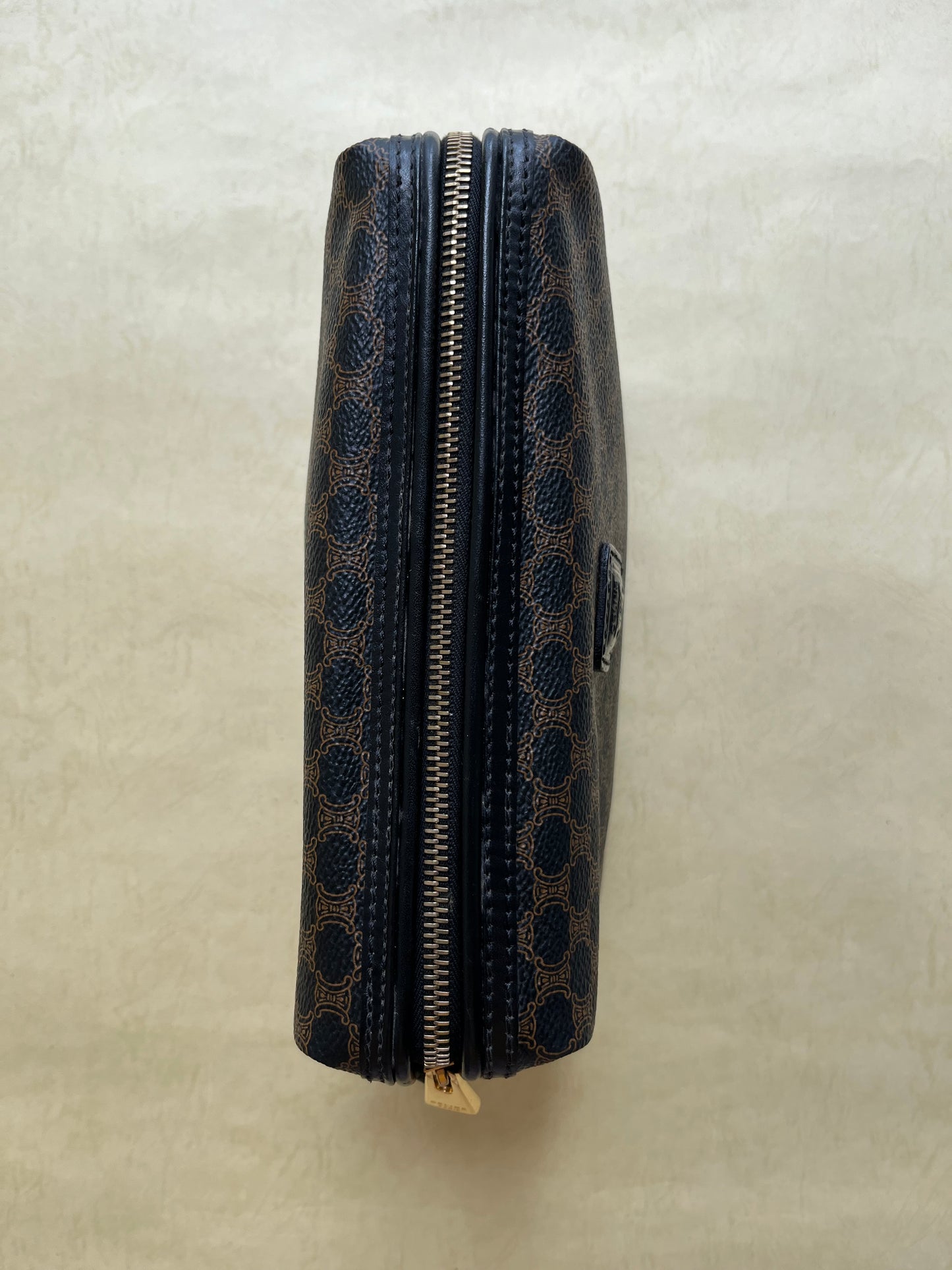 Vintage Celine Pouch (size: m)