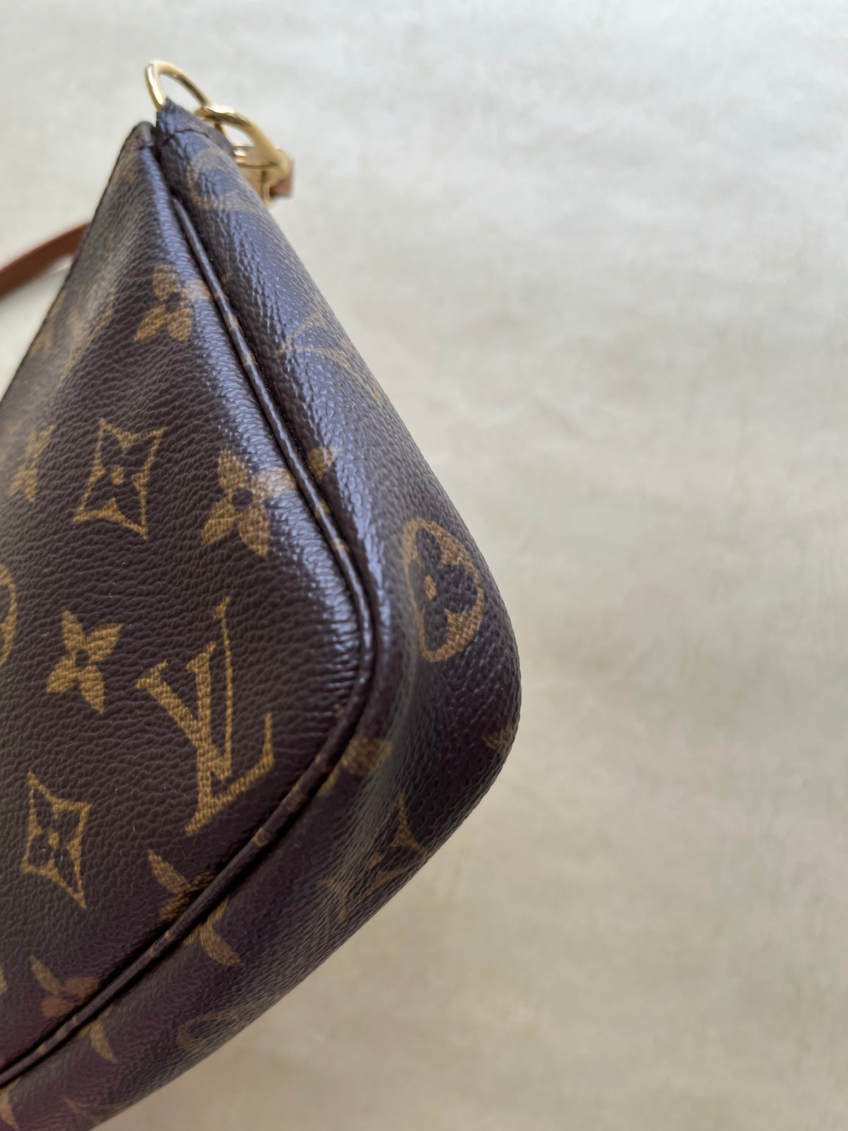 Vintage Louis Vuitton Pochette