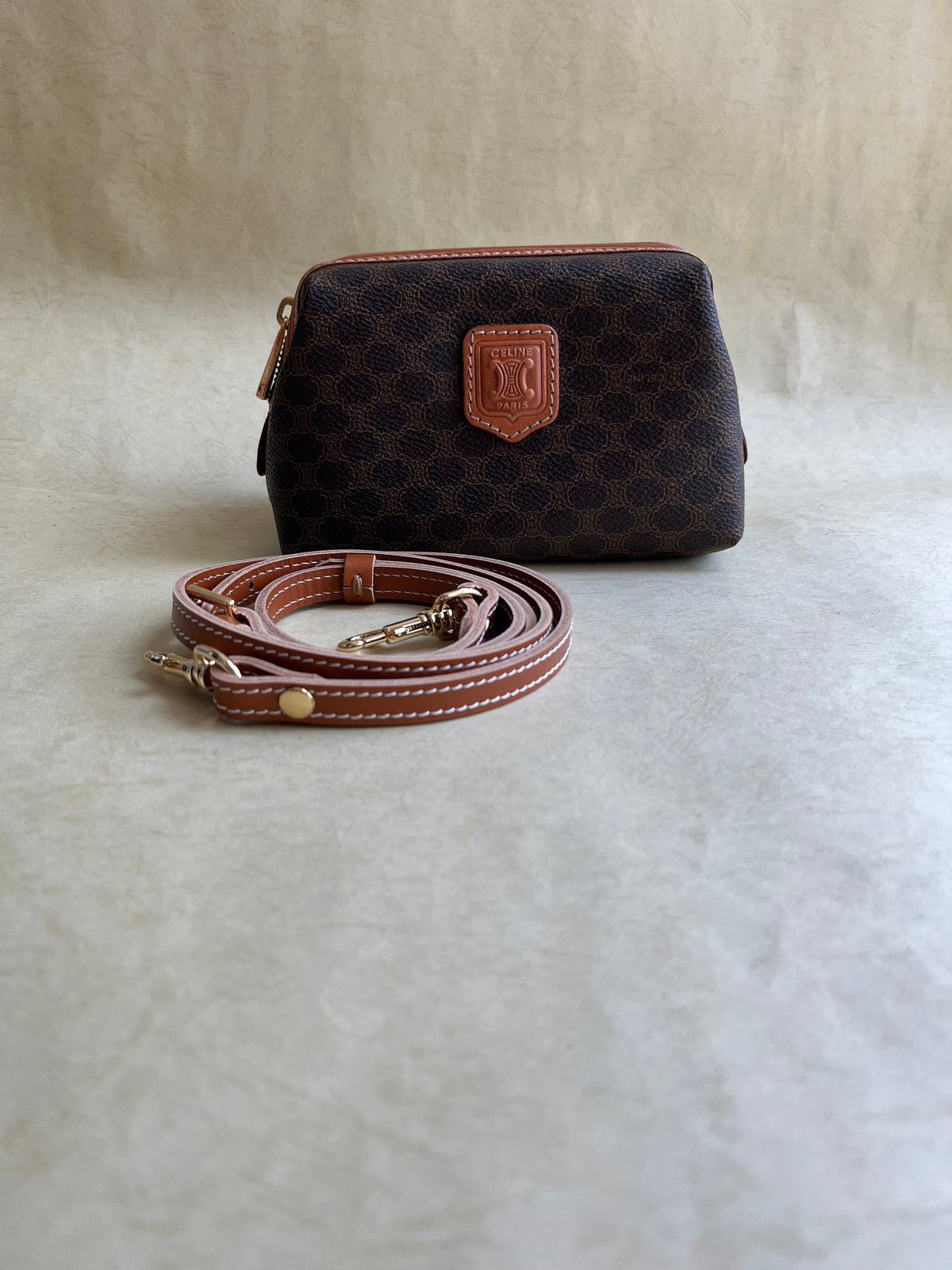 Vintage Celine Pouch (size: mini)