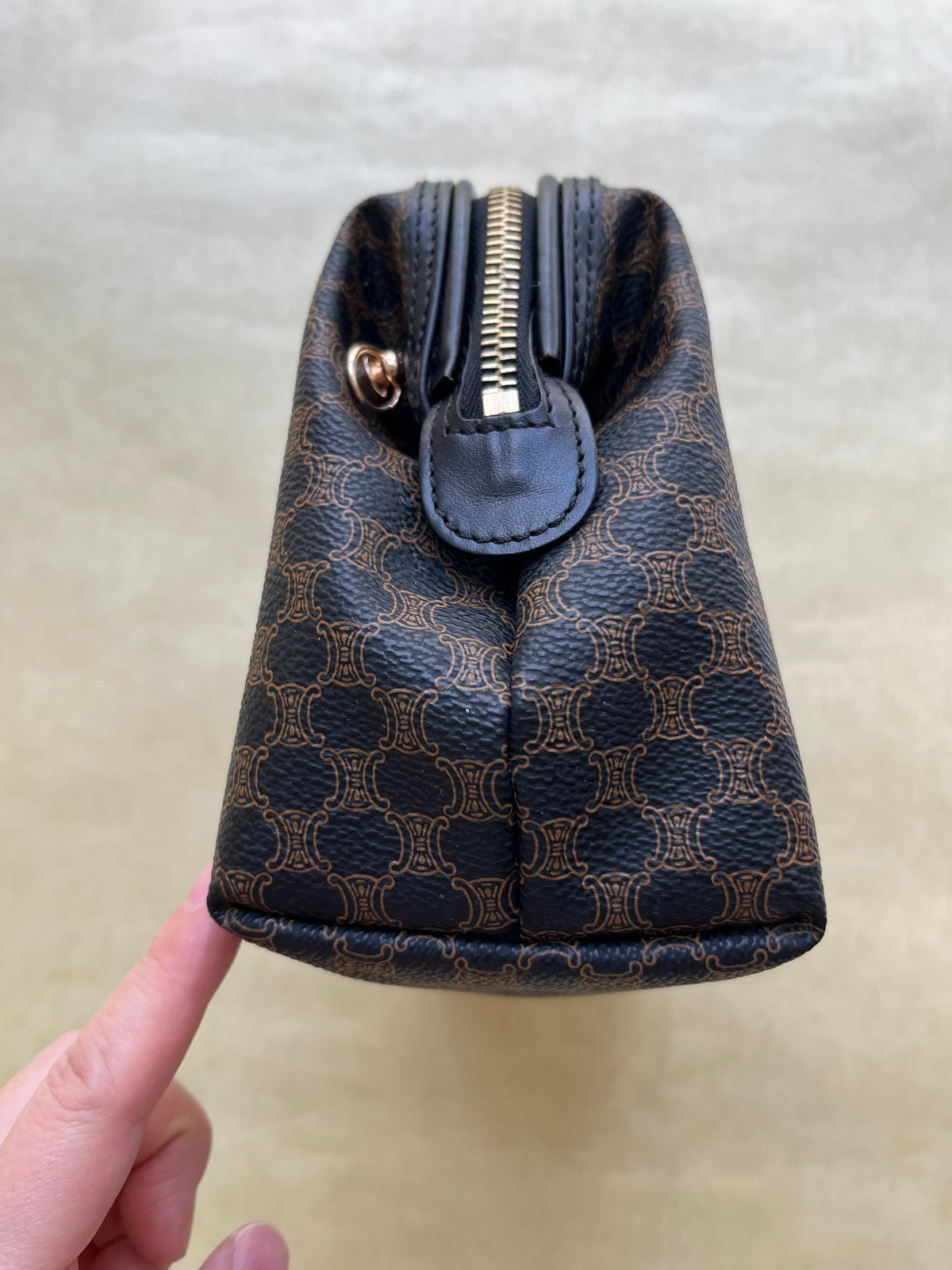 Vintage Celine Pouch(size: M)