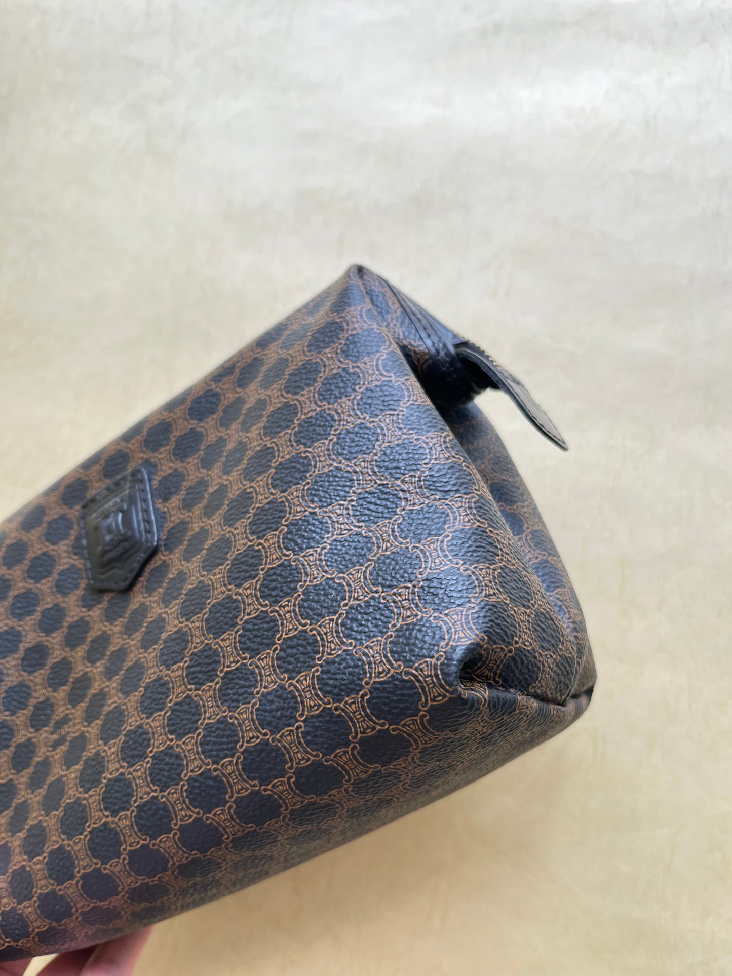 Vintage Celine Pouch (size: m)