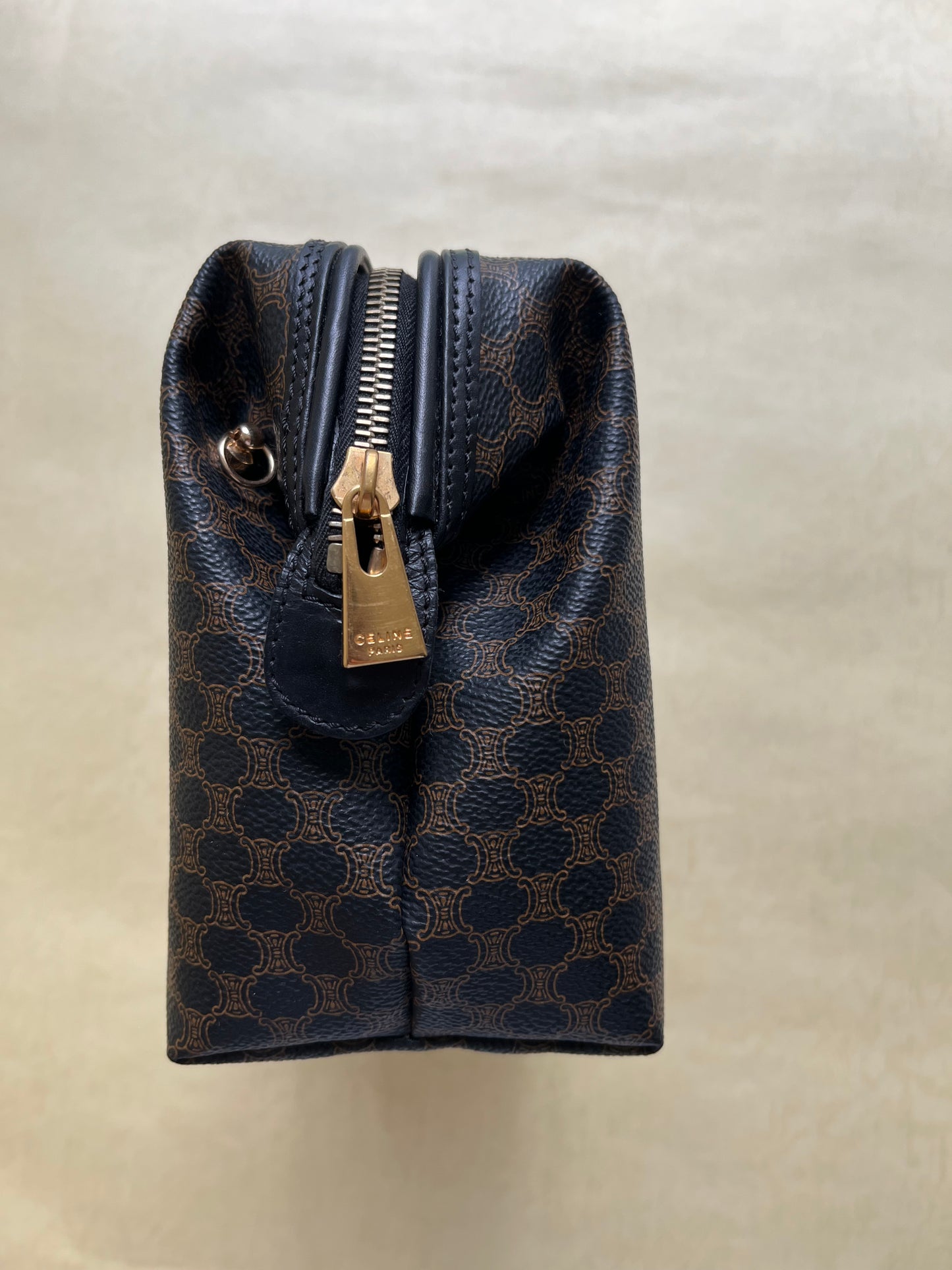 Vintage Celine Pouch (size: L)