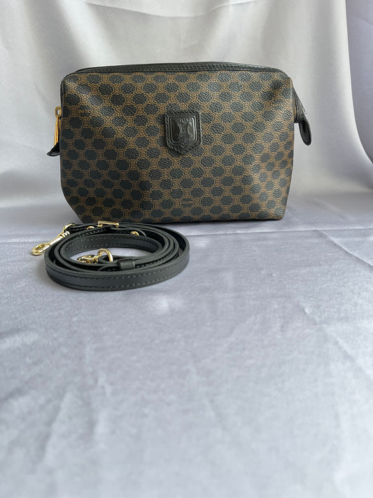 Vintage Celine Pouch (size: M)