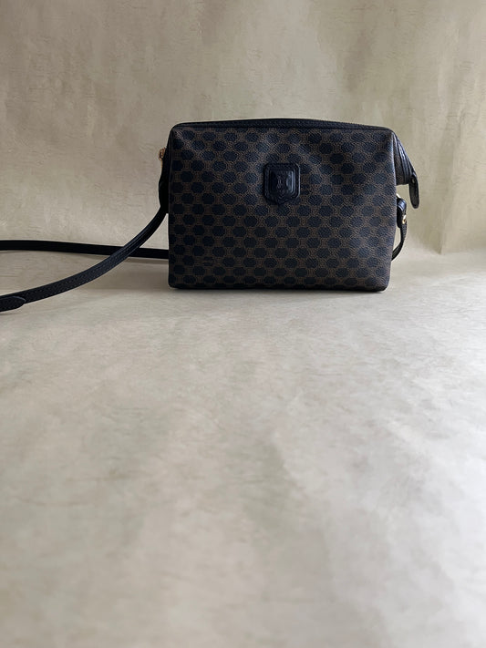 Vintage Celine Pouch (size: M)