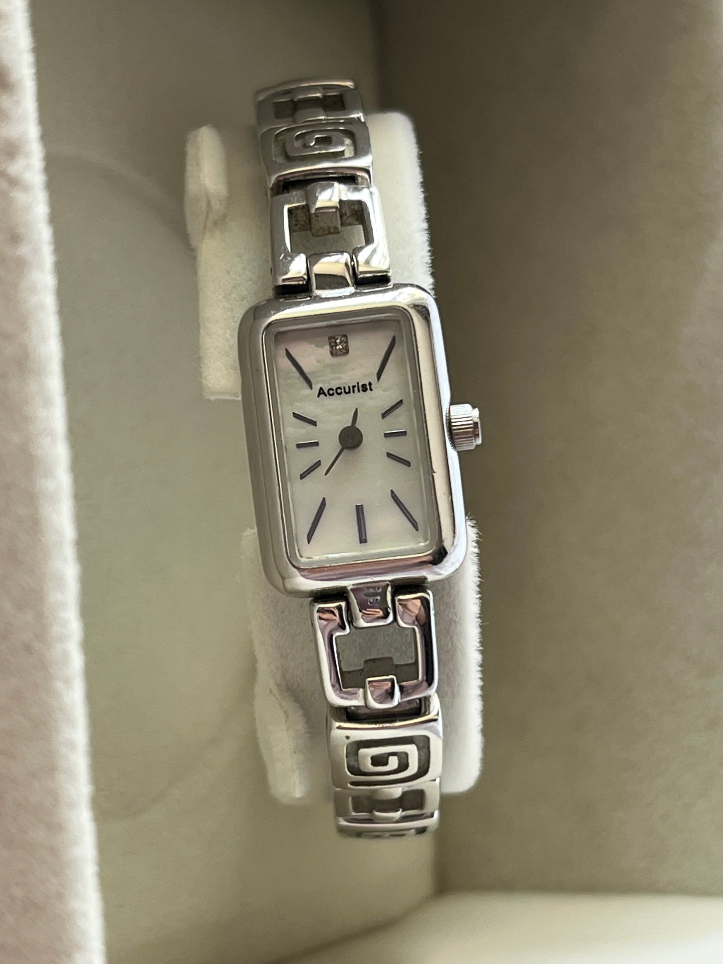 Vintage Accurist Watch
